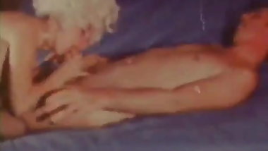 Vintage: Hardcore Couple on Bed