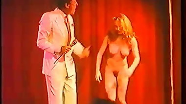 CMNF-Vintage Shy Sripper