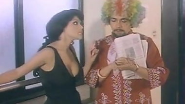 Grace Renat - 4 hembras y un macho menos (1979)