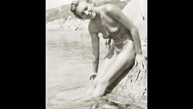 Vintage Nudes of the 40th and 50th