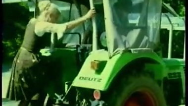 Farm Milf Gets Pussy Eaten (Innerworld)