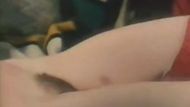 Hairy Lesbians Enjoy Eating Each Other (Vintage)