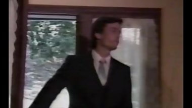 Amber Pays The Rent (1986)