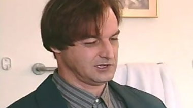 VixXxen - The Quest (1994) - scene 1