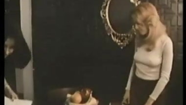 When A Woman Calls (1975)