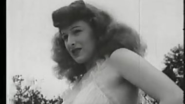 Your Hollywood Pin-up Girl 151