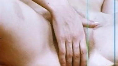 You Wet Your Tights, Silly Dyke