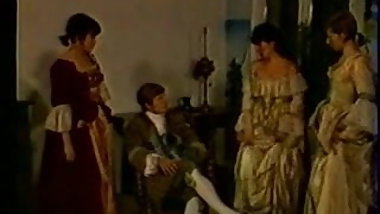 Classic French : Les filles de leur mere
