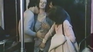 Foursome in metro - Brigitte Lahaie - 1977