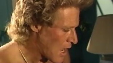 Savannah - Blonde Savage