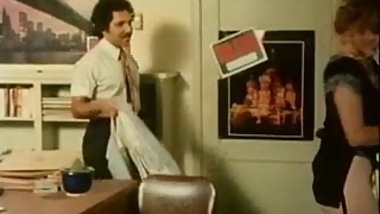 Lisa Deleeuw takes Ron to the wall
