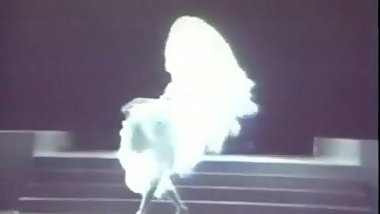 Feather Dance
