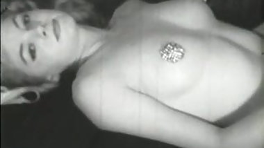Diamond Nipples Blonde