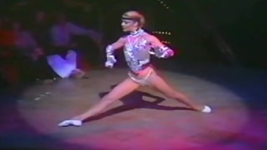 Sleek Hair Robot Dance