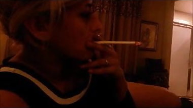 New pin-up girl smoking  VS 120s!