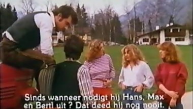 Drei drindl in the Paris (1981) with Christa Ludwig