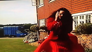wind Blown Skirt Problems For Attractive Estate Agent 3