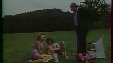Touchez paz au zizi (1977)