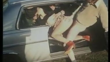 a good handle on Mercedes coupe 76