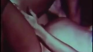 Mature hairy pregnant pussy! Retro film!