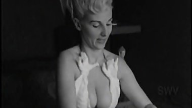 Buxom Blonde - Donna Brown