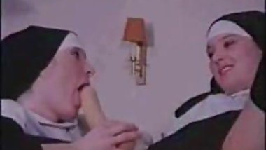 Nuns 118