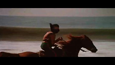 Trailer - A Thousand and One Erotic Nights (1982)