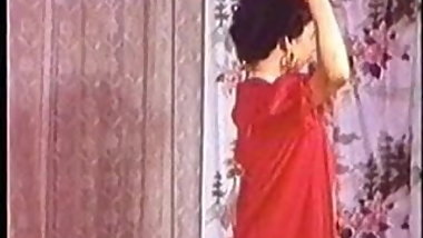 Lola Vintage tease