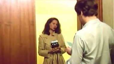 Brunnette Takes Pics (1981) with Christine Black