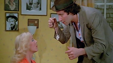 Candy Goes To Hollywood (Full - 1979)