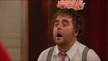 Catherine LePrince en Vive Les Femmes