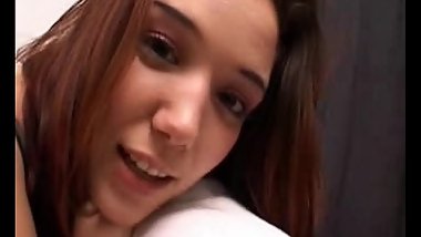 Cynthia Lavigne adore se faire remplir le cul