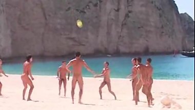 VINTAGE STRAIGHT GUYS VACATION NAKED IN PARADISE -(Â©Â¿Â©)-