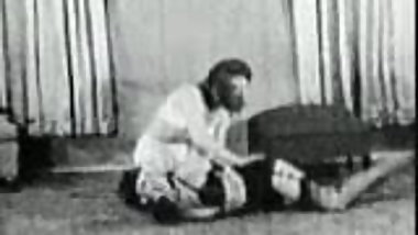 Betty Page - Catfight - Vintage Bondage