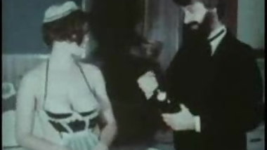 Maid sucking and fucking (oral creampie)