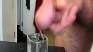 My first cum video....enjoy