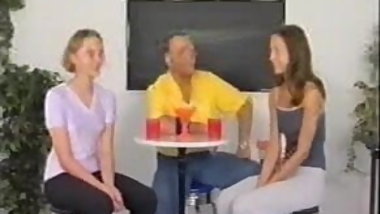 In cafe (casting '80s)