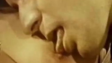 Pussy Play Then Suck Off Vintage Loop