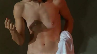 Nude scene from Cosi Fan Tutte